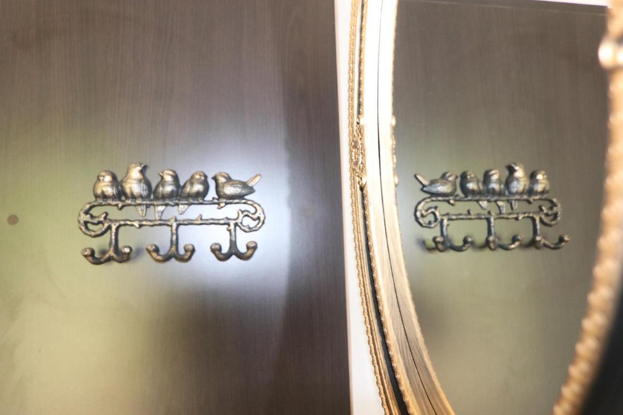 Pensiunea Emelys, Iasi Barnova Exteriör bild